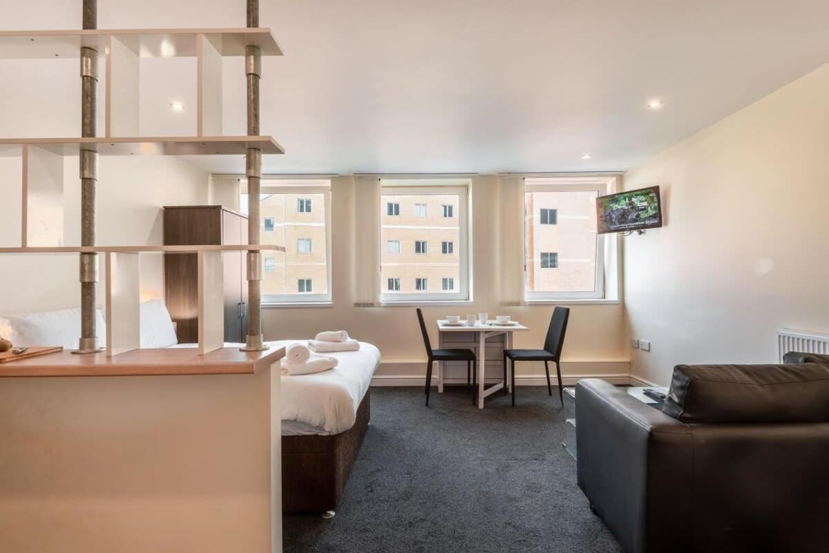 Modern & Bright Budget Studio In Central Doncaster Apartment Luaran gambar